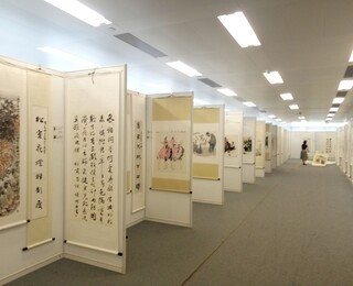 鹽城射陽(yáng)縣租賃展板報(bào)價(jià)與加工鋁塑復(fù)合板服務(wù)指南